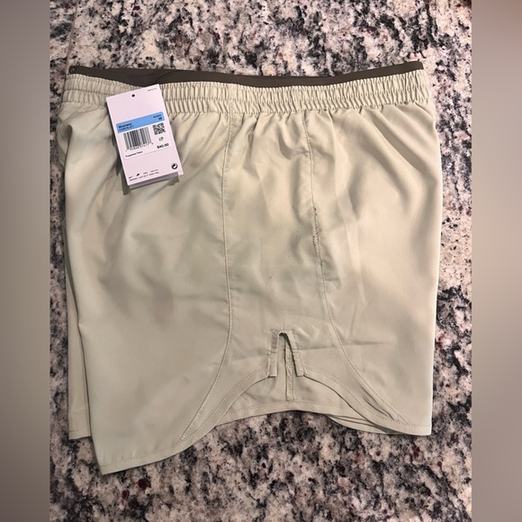 NWT NIKE dri-fit running shorts - Picture 4 of 7